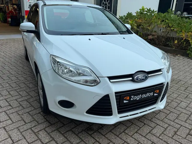 Ford Focus 1.0 EcoBoost Trend 2013 Benzine 3