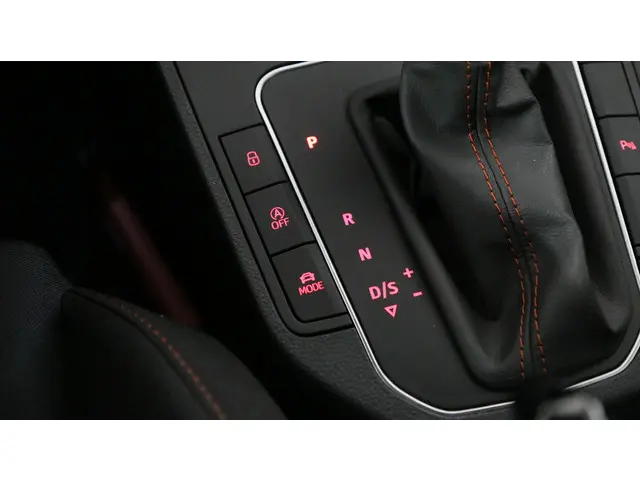 SEAT Ibiza 1.5 TSI 150pk FR Sport DSG 2023 Benzine 34