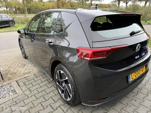 Volkswagen ID.3 Life 58 kWh 2021 Elektrisch 4