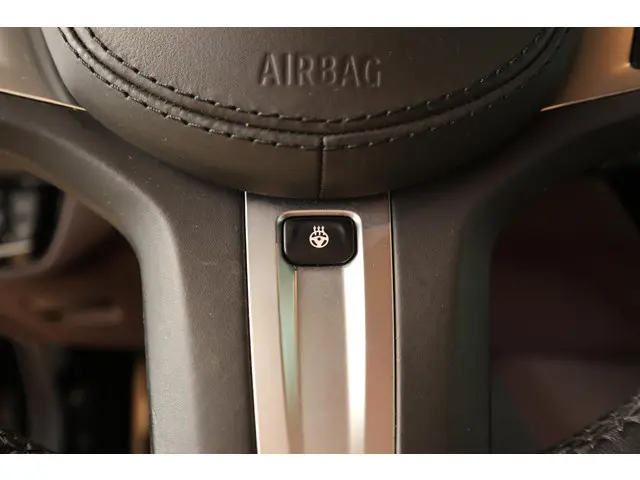 BMW 5 Serie Sedan 530e 2021 Hybride Benzine 27