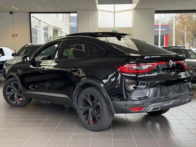 Renault Arkana 1.6 E-Tech hybrid 2022 Hybride Benzine 8