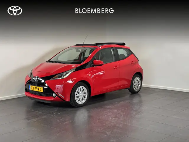 Toyota Aygo 1.0 VVT-i x-Wave 2015 Benzine