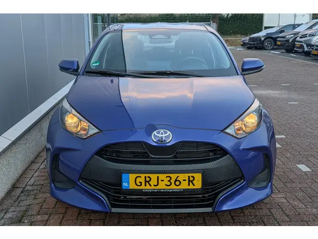 Toyota Yaris 1.5 Hybrid 115 Comfort 2024 Hybride Benzine 5