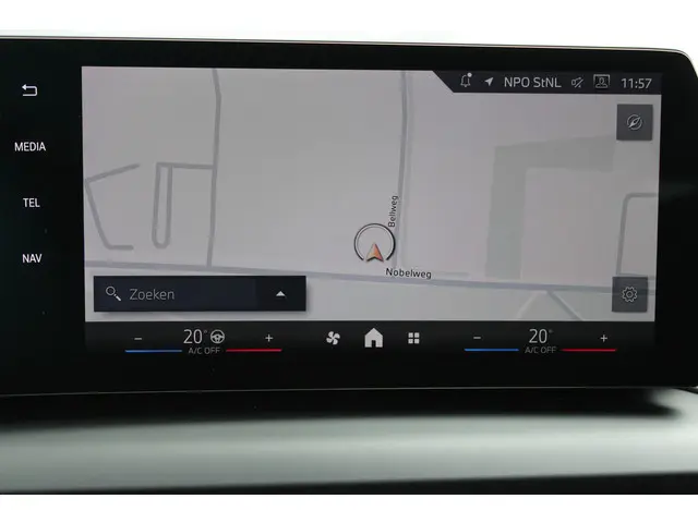 BMW 1 Serie 120 M Sport Automaat 2025 Benzine 41