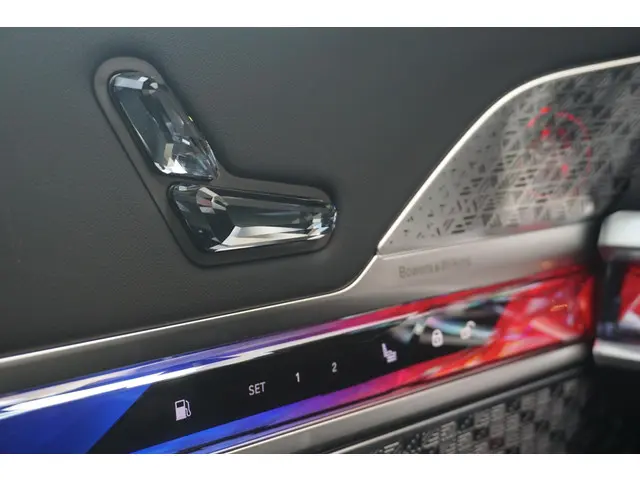 BMW 7 Serie 750e xDrive 2025 Hybride Benzine 25