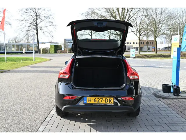 Volvo V40 1.5 T2 Polar 2020 Benzine 7