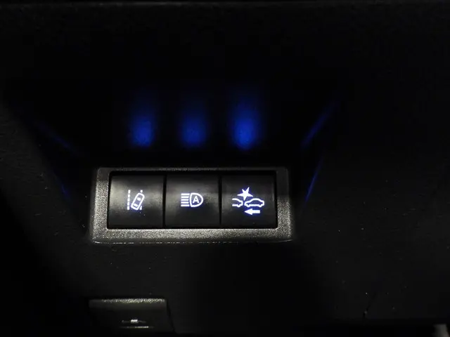 Toyota Yaris 1.5 Hybrid Active 2018 Hybride Benzine 17