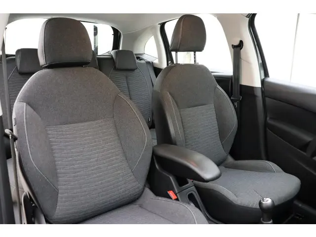 Citroën C3 1.2 PureTech Feel Edition 2016 Benzine 10