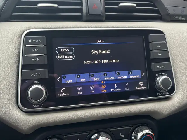 Nissan Micra IG-T 92 Xtronic Kiiro 2022 Benzine 15