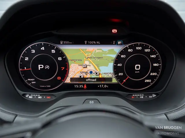 Audi Q2 35 TFSI S-Line 2020 Benzine 33