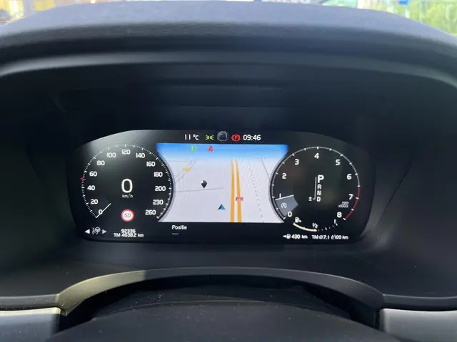 Volvo V90 2.0 T4 Business Luxury+ 2020 Benzine 18