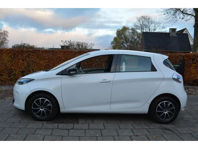 Renault ZOE R90 Life 41 kWh 2017 Elektrisch 2
