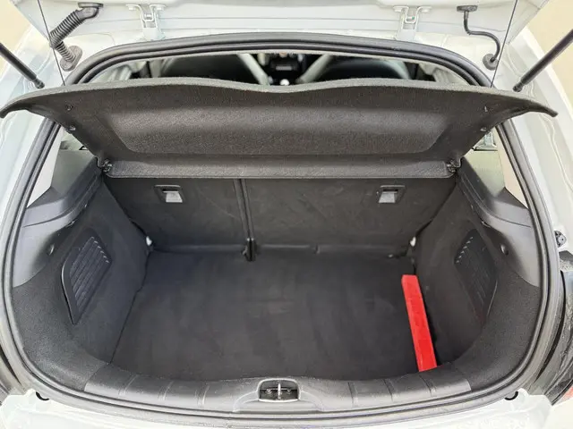 Citroën C3 1.2 PureTech Collection 2015 Benzine 17