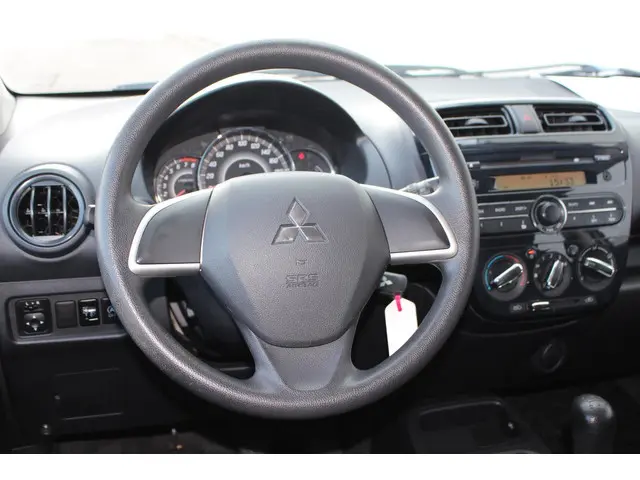 Mitsubishi Space Star 1.0 Cool+ 2019 Benzine 24