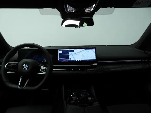 BMW 5 Serie Touring 520d 2025 Diesel 10