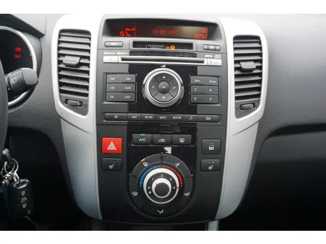 Kia Venga 1.4 CVVT Comfort Pack 2012 Benzine 17