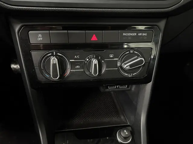 Volkswagen T-Cross 1.0 TSI Life 2020 Benzine 7