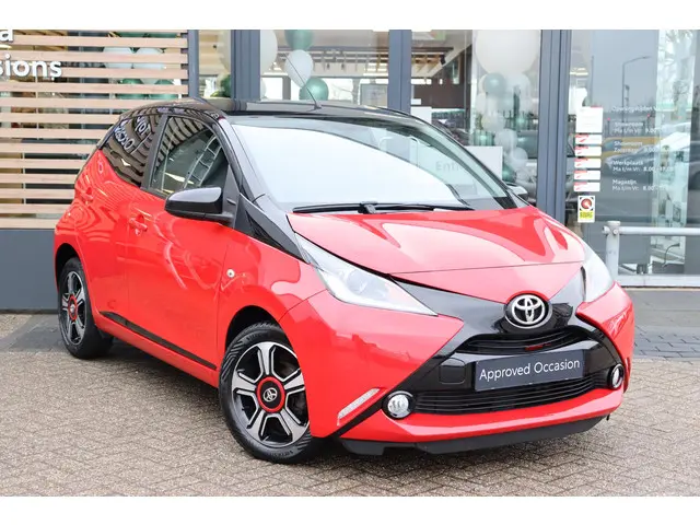 Toyota Aygo 1.0 VVT-i x-cite 2017 Benzine 11