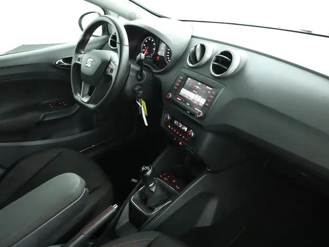 SEAT Ibiza 1.0 EcoTSI FR Connect 2016 Benzine 47
