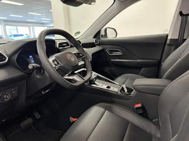 MG ZS Hybrid+ 1.5 Hybrid+ Luxury 2025 Hybride Benzine 28