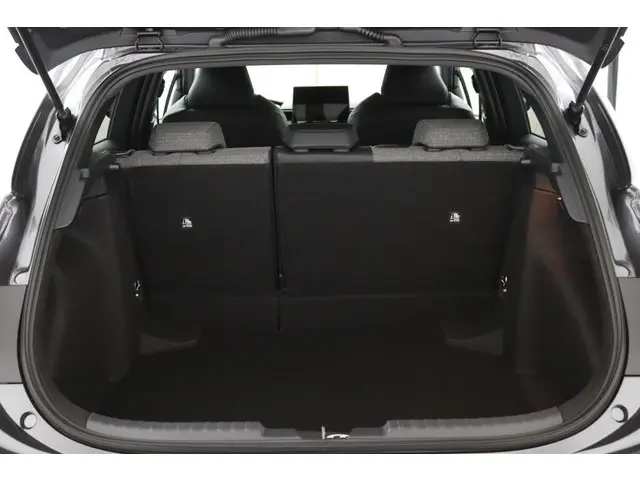 Toyota Corolla Hybrid 140 Dynamic 2025 Hybride Benzine 26