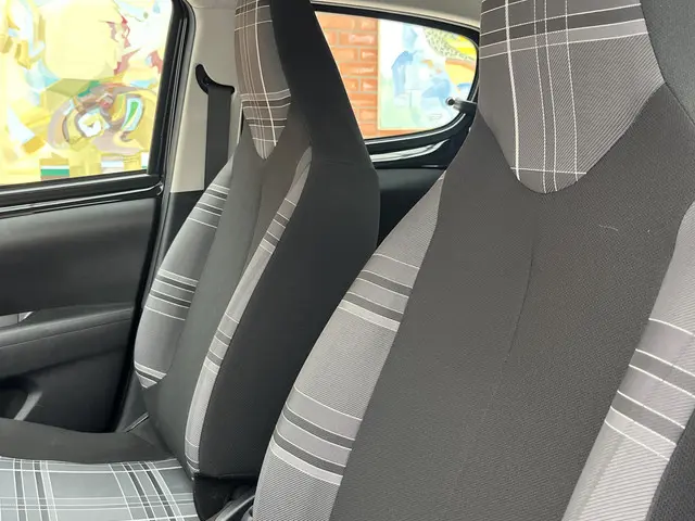 Peugeot 108 e-VTi Active 2018 Benzine 21