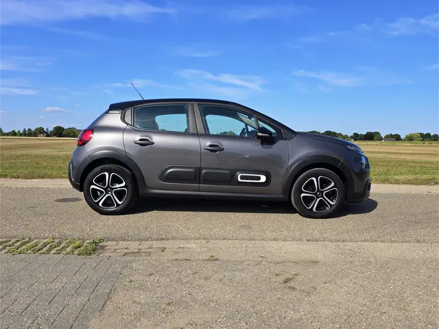 Citroën C3 1.2 PureTech 2022 Benzine 7