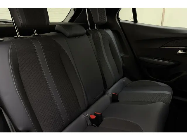 Peugeot 2008 1.2T Allure 2020 Benzine 15