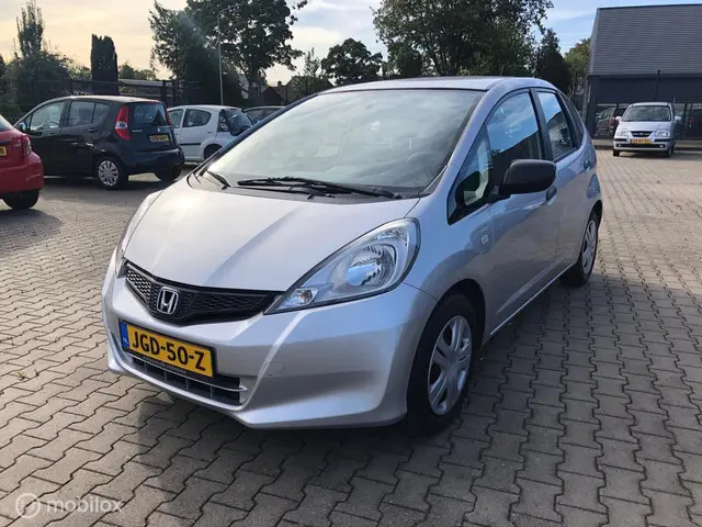 Honda Jazz 1.2 AIRCO ELL PAK ..150004.KM 2013 Benzine 3