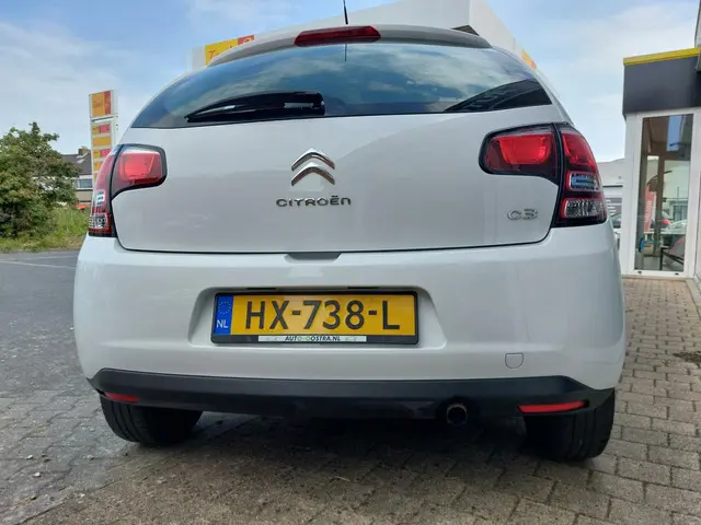 Citroën C3 1.0 PureTech Attraction 2016 Benzine 10