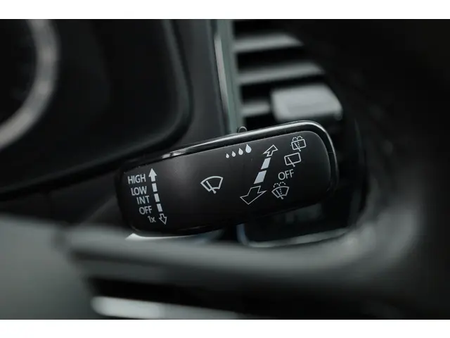 Škoda Karoq 1.5 TSI ACT DSG 2019 Benzine 13
