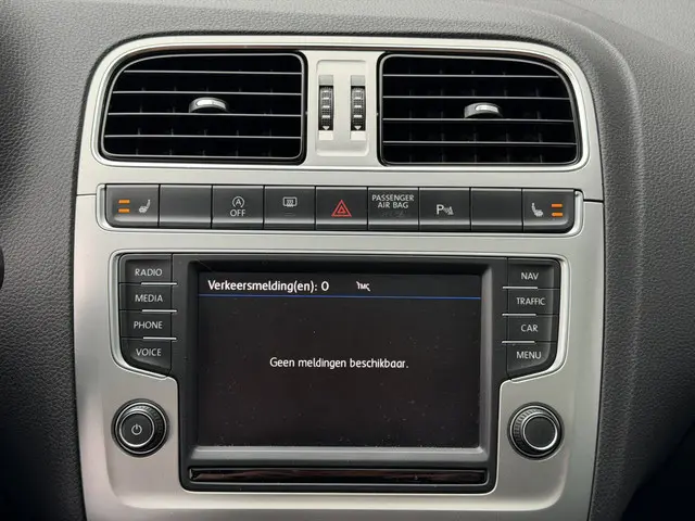 Volkswagen Polo 1.4 TDI Highline 2014 Diesel 27