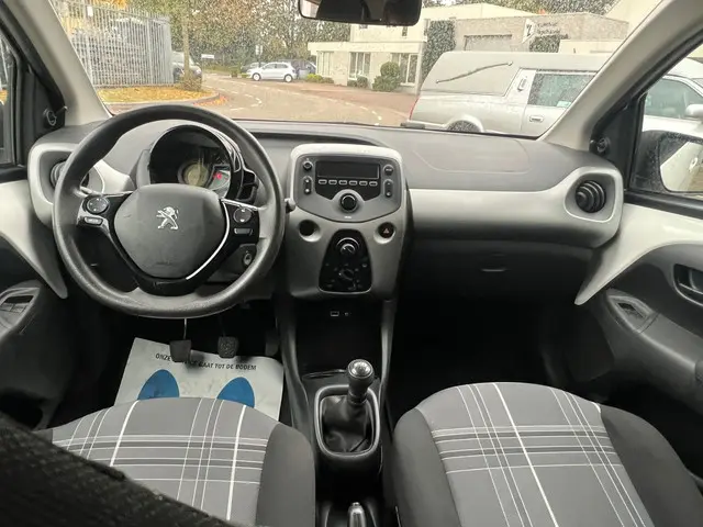 Peugeot 108 1.0 e-VTi Active *Airco*Garantie* 2017 Benzine 11