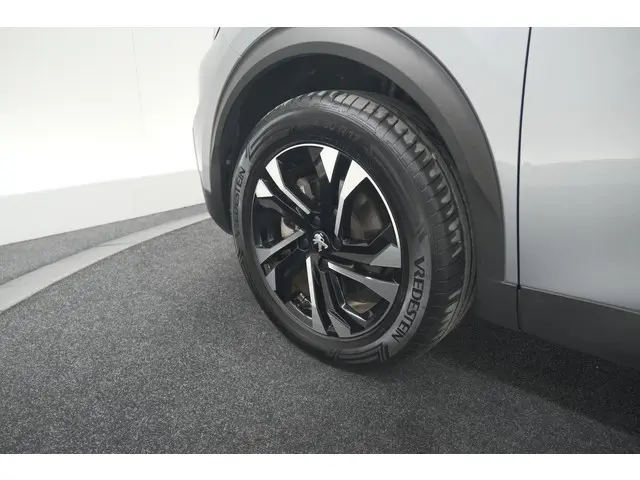 Peugeot e-2008 EV Allure Pack 50 kWh 2022 Elektrisch 18