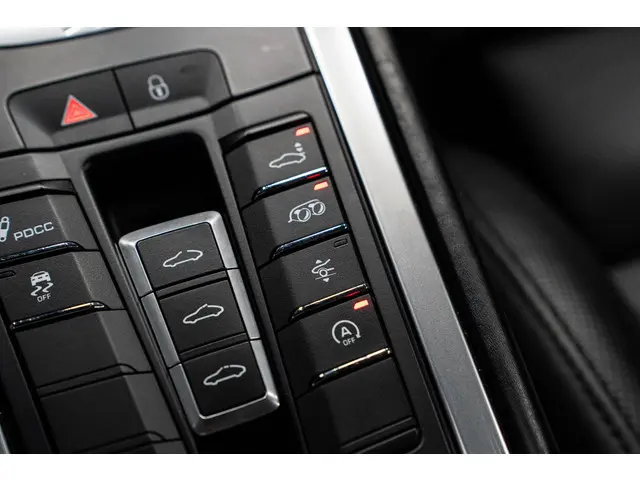 Porsche 911 3.0 Carrera 4S 2015 Benzine 21