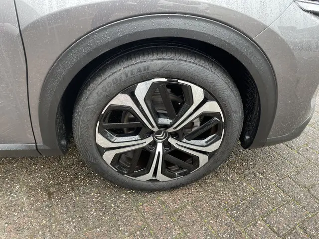 Citroën C5 X 1.2 PureTech Business 2022 Benzine 59