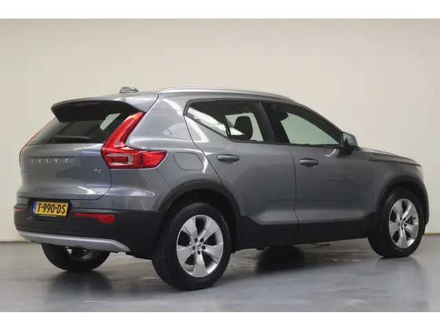 Volvo XC40 T4 Momentum 2018 Benzine 4