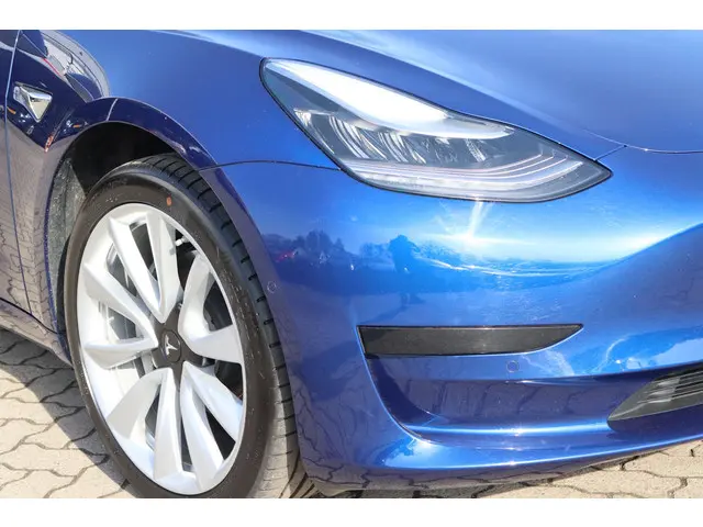 Tesla Model 3 Standard RWD Plus 60 kWh 2020 Elektrisch 14