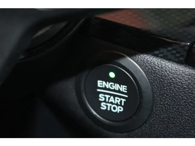 Ford Kuga 2.5 PHEV ST-Line 2022 Hybride Benzine 14