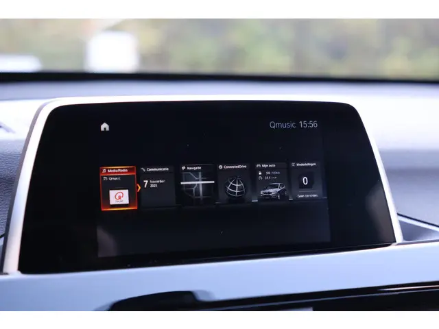 BMW X1 sDrive18i 2019 Benzine 33