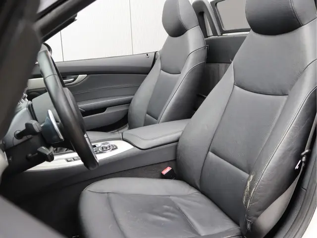 BMW Z4 Roadster sDrive18i 2013 Benzine 5