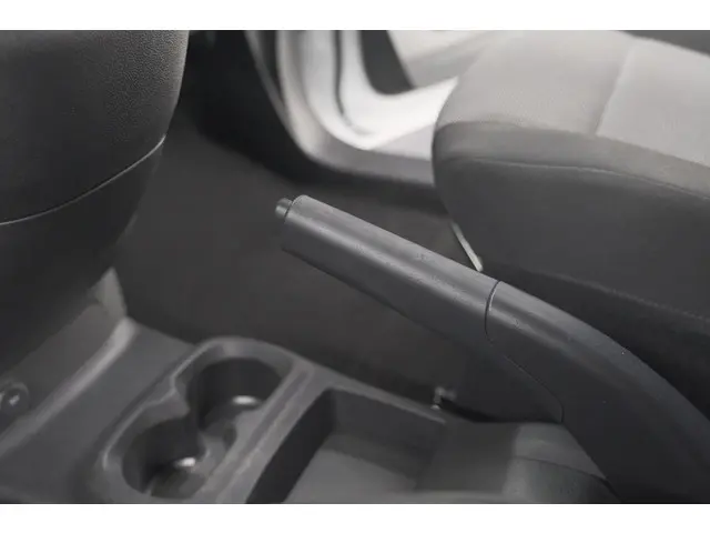 Peugeot Partner 1.5 BlueHDi 100 S&S L1 2023 Diesel 26