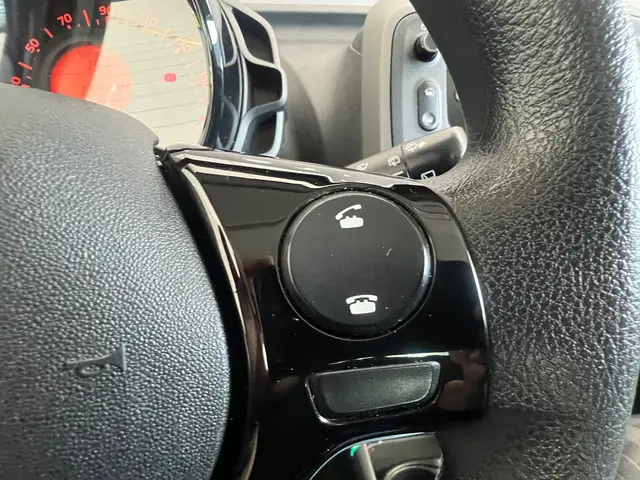 Peugeot 108 1.0 e-VTi Active NL AUTO AIRCO 2018 Benzine 8