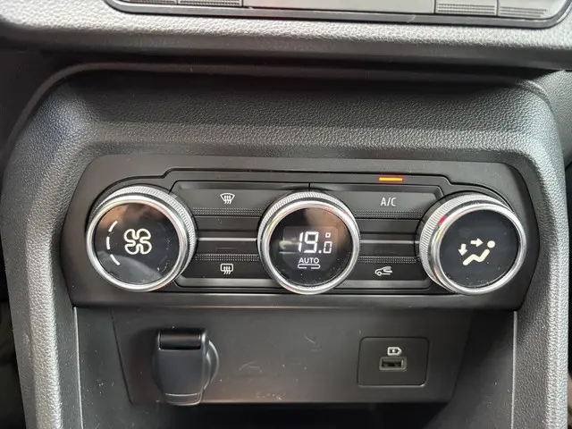 Dacia Sandero Stepway 1.0 TCe 90 Comfort 2021 Benzine 13