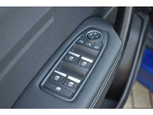 Renault Captur esprit Alpine 2026 Hybride Benzine 16