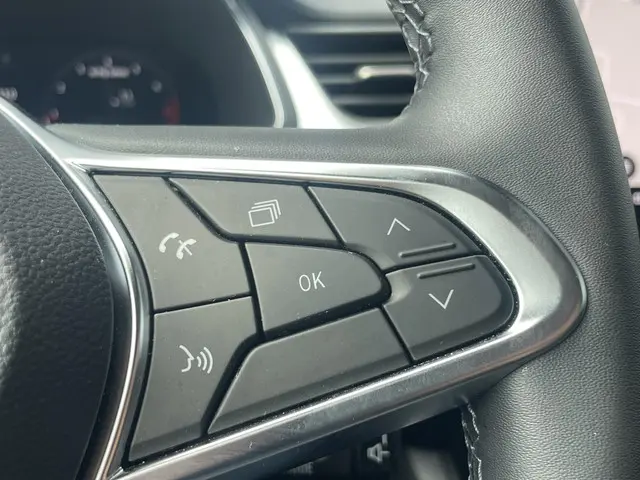 Renault Captur 1.0 TCe 90 techno 2023 Benzine 21