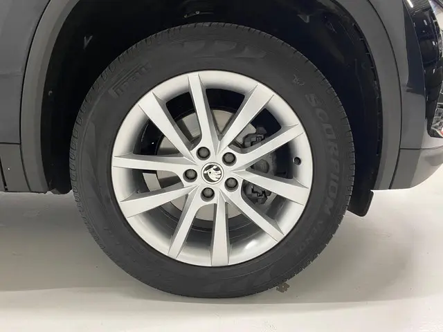 Škoda Kodiaq 1.5 TSI Business Edition 2021 Benzine 19