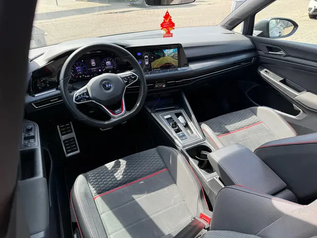 Volkswagen Golf 2.0 TSI GTI 2022 Benzine 7