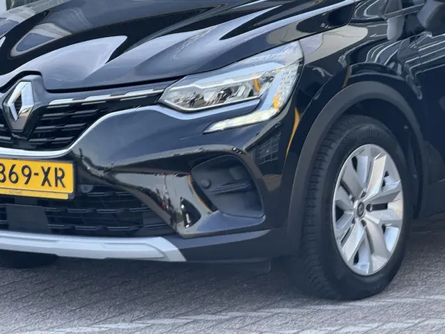 Renault Captur 1.3 TCe 130 Zen Comfort 2020 Benzine 16