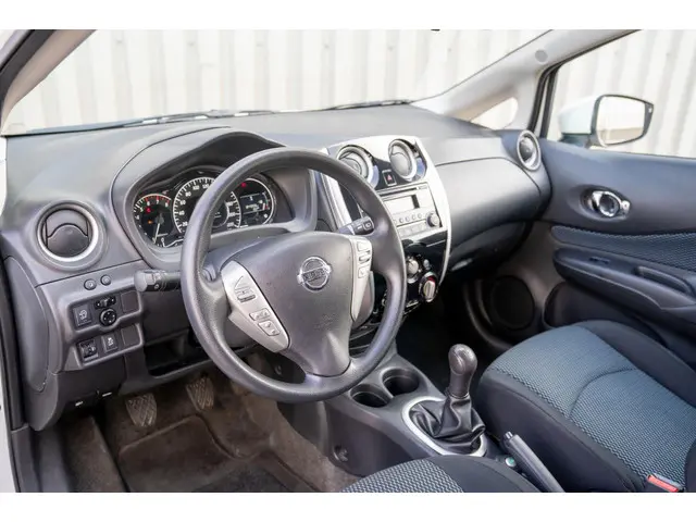 Nissan Note 1.2 Acenta 2014 Benzine 13